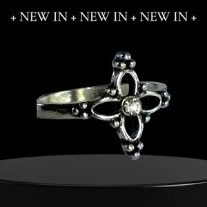 CELTIC CROSS CZ STUNNING SHINY TITANIUM QUALITY SILVER NEW SIZE 5 RING